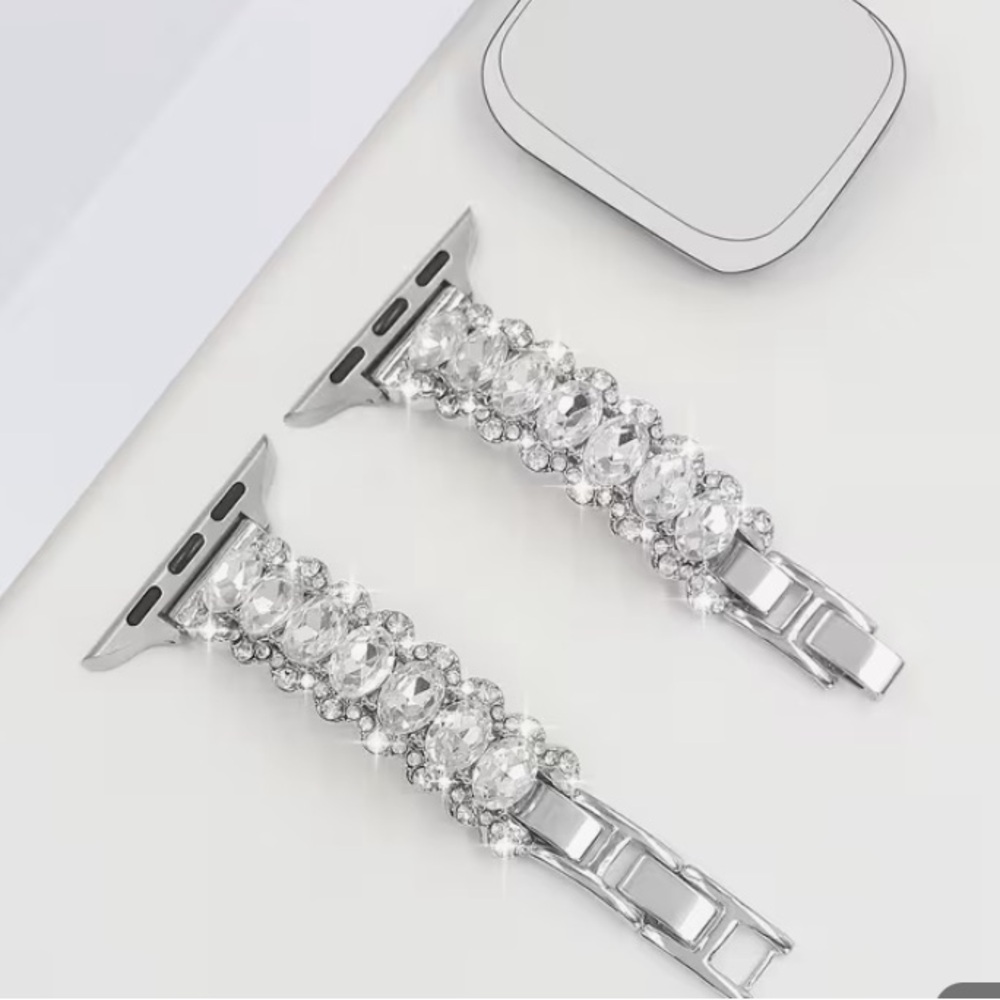 Silver Crystal Rhinestone Replacement Band for Smartwatch Apple Watch - Picture 3 of 5